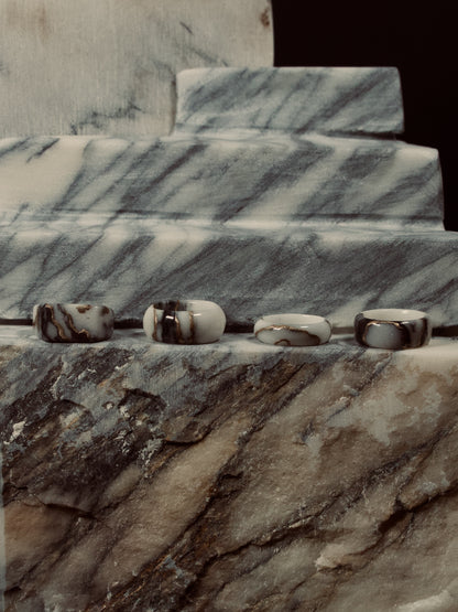 Anelli in Paonazzo  | Oro MoonGold 22 Carati