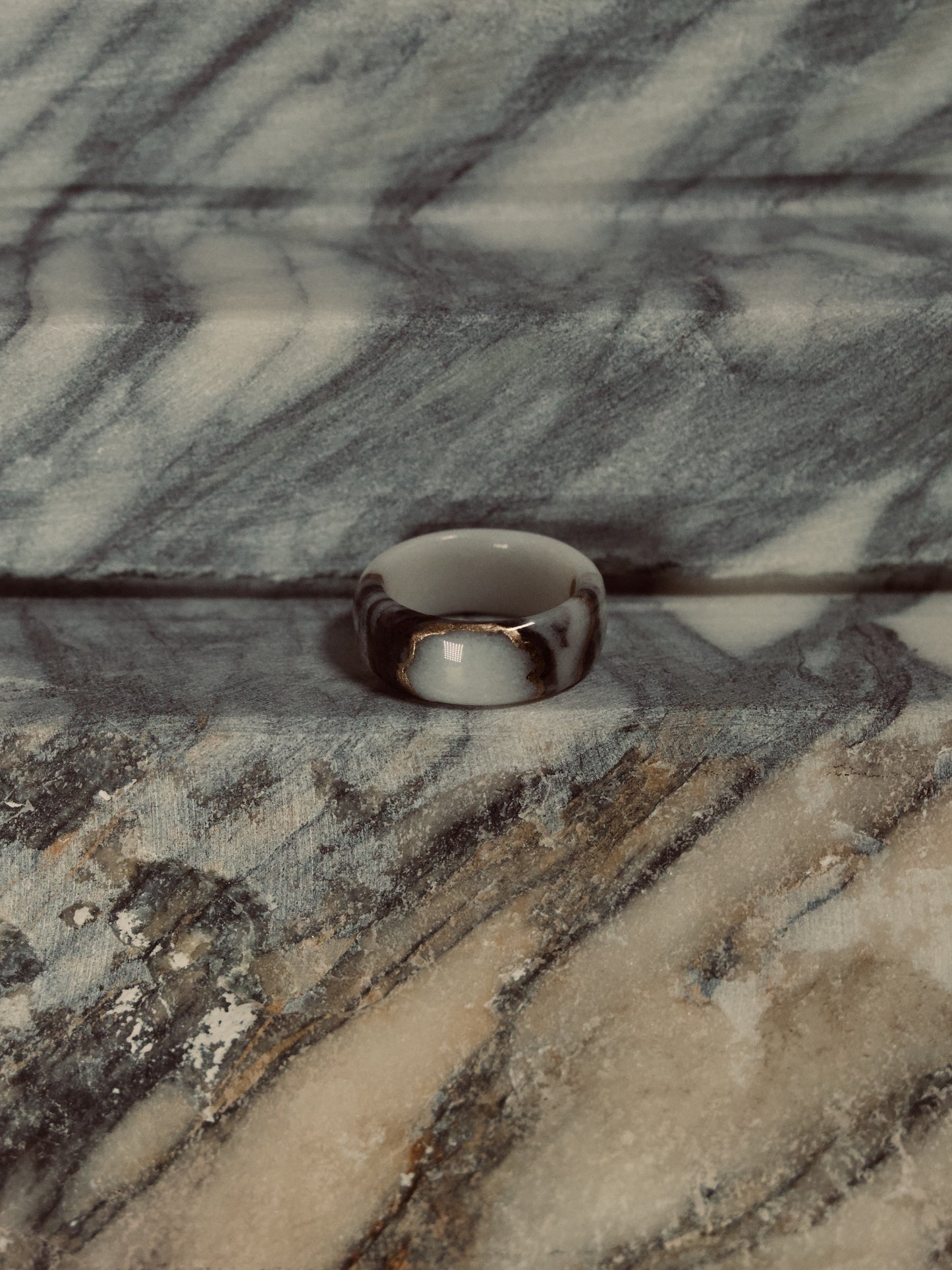 Anelli in Paonazzo  | Oro MoonGold 22 Carati