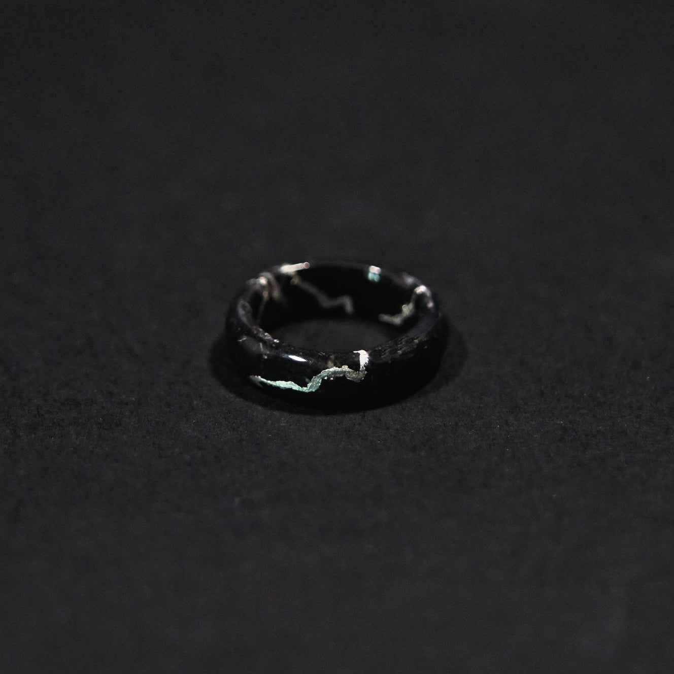 Anelli in Nero Marquina | Oro Bianco